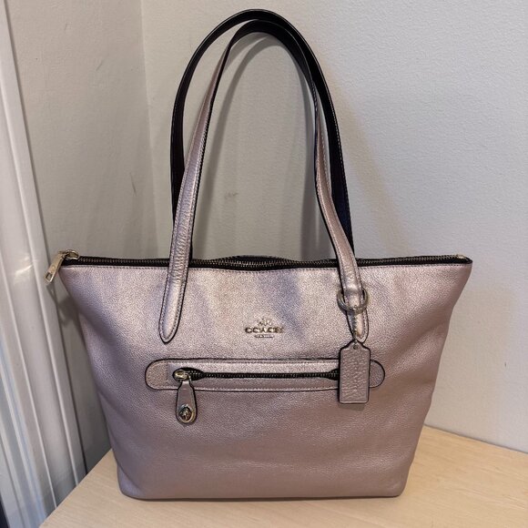 ✨ Coach Taylor Tote | Pink Metallic Pebble Leather ✨ - Picture 1 of 12
